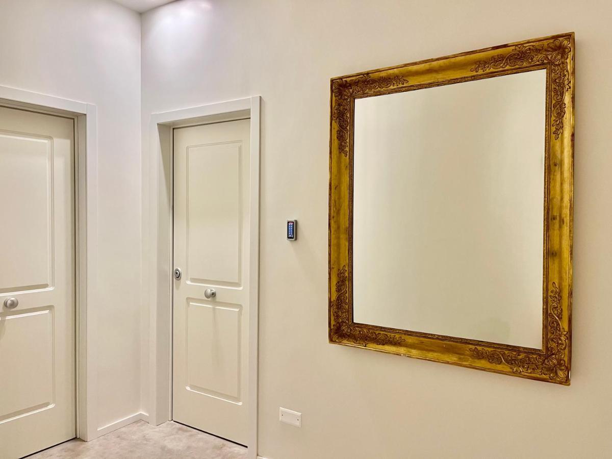 Paula Petra Vatican Apartments ローマ エクステリア 写真