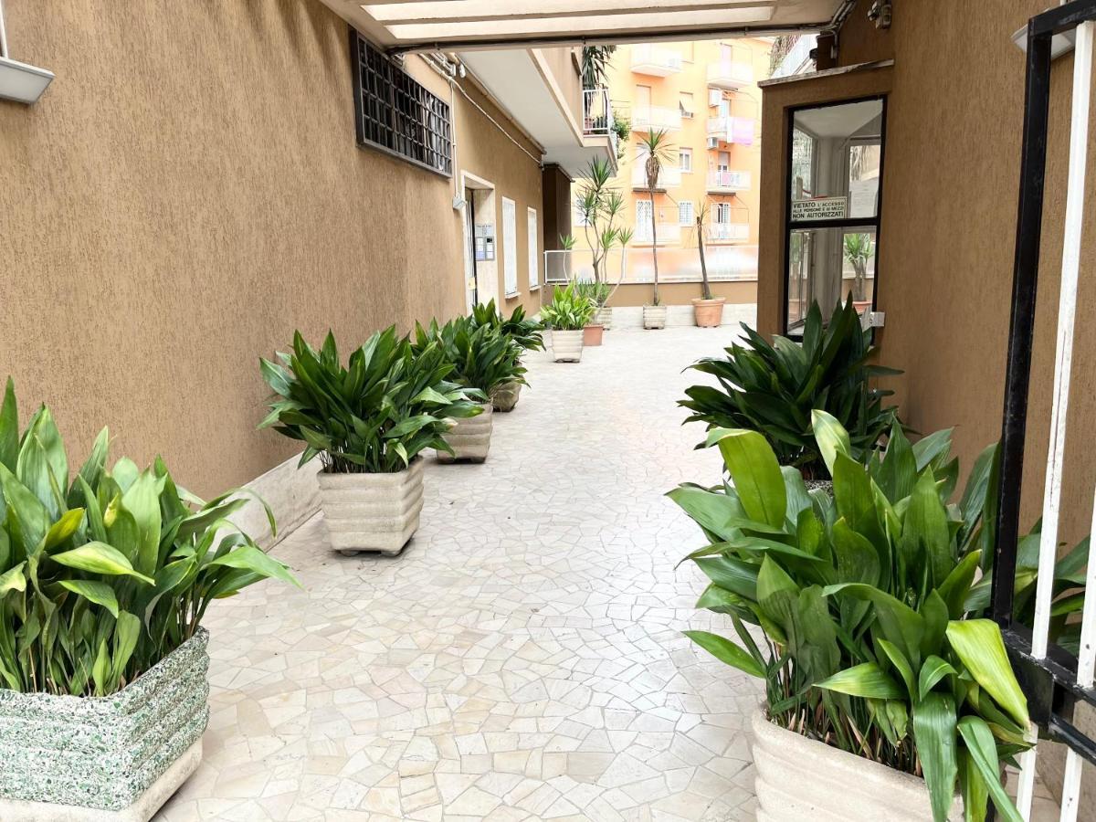 Paula Petra Vatican Apartments ローマ エクステリア 写真